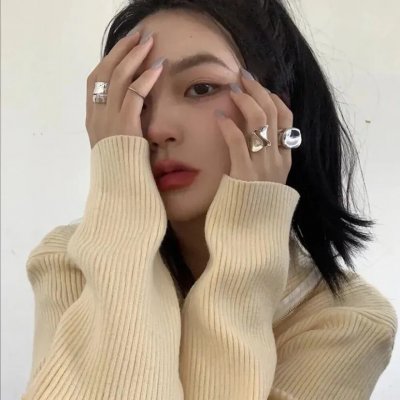 青春拉拉手海报